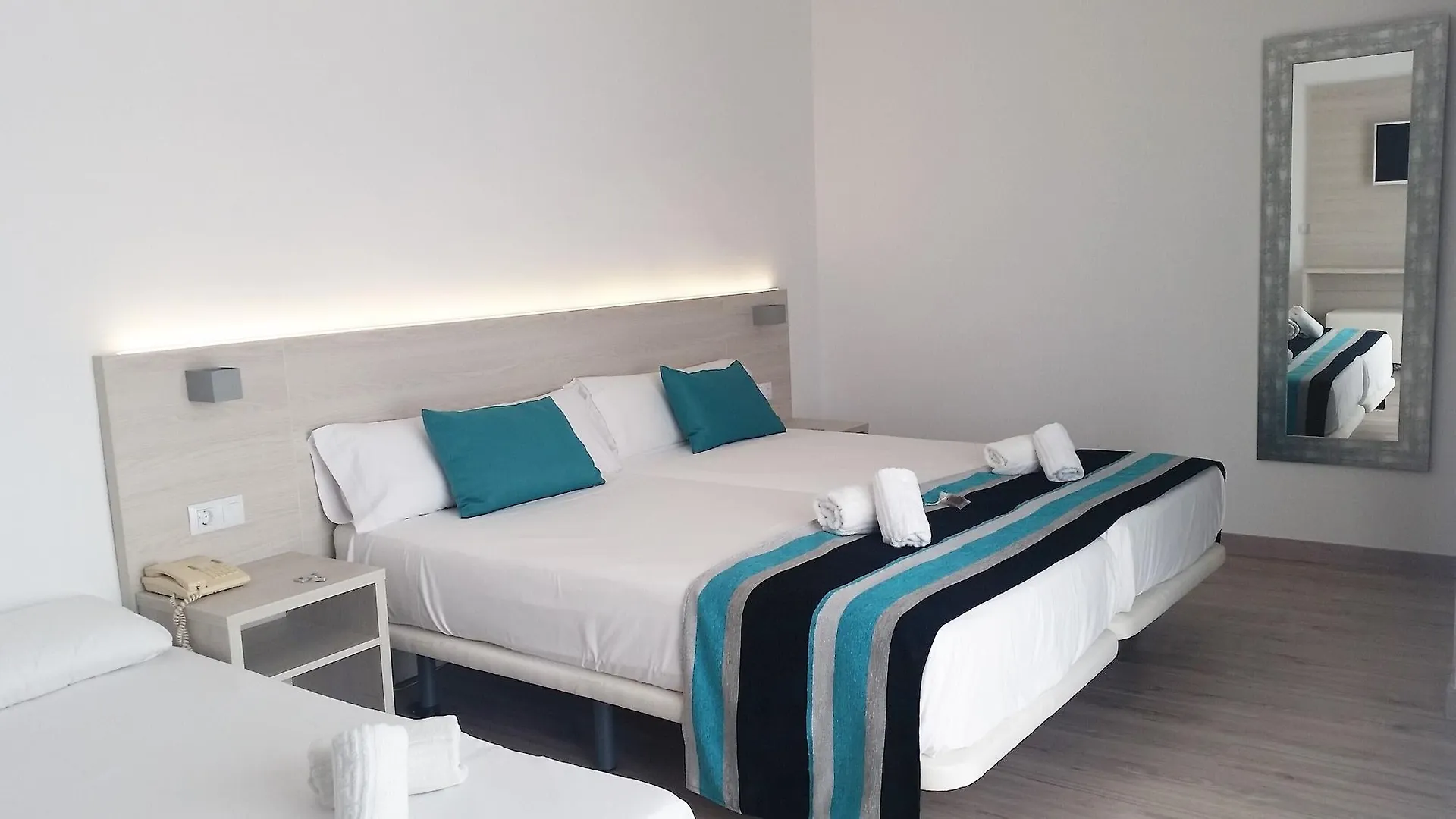 Hotel Fenix El Arenal  4*, El Arenal (Mallorca) Spanje